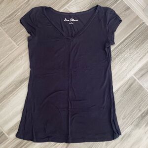 Sam Edelman Black Short Sleeve Shirt With Wrip Around Neckline XS